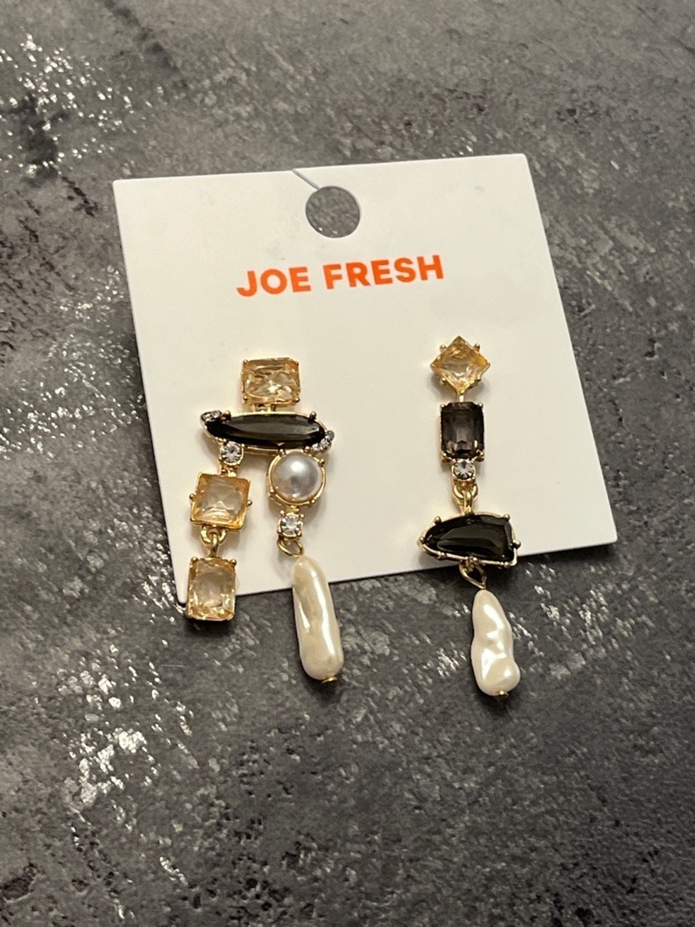 ๐CLEARANCE - E68 NWT JOE FRESH Goldtone Black Pearl Inukshuk & Dangle Earrings - Picture 3 of 7